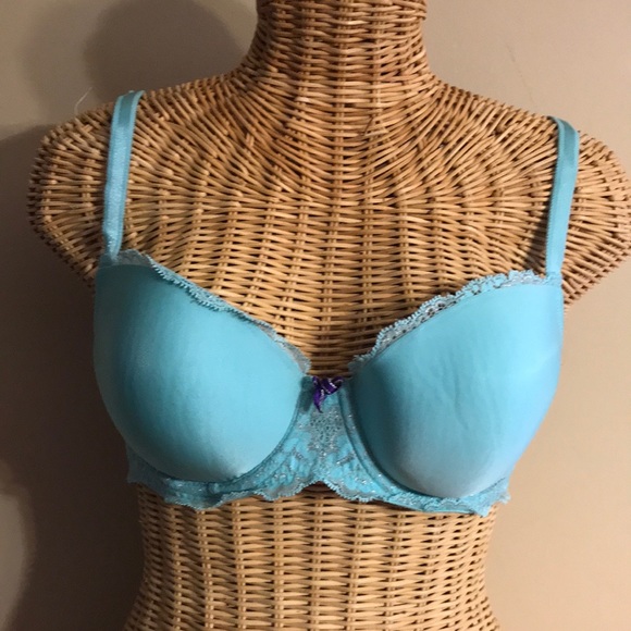 Victoria’s Secret bra 36C - Picture 1 of 8